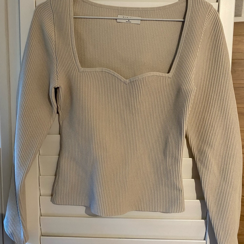 Aritzia long sleeve